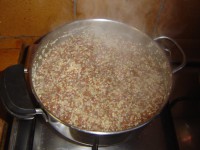 /album/fotogaleria-mix-de-quinoa-com-verdurinhas-e-champignon/cozinhar-quinoas-jpg/